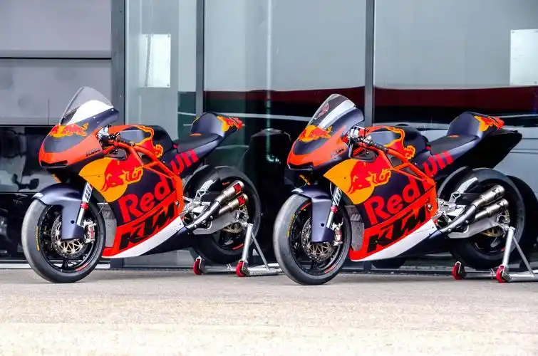 ktm rc8c 细节简介_搜狐汽车_搜狐网
