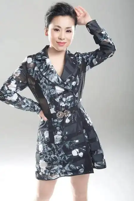 图集李莉,安徽蒙城人,《中国达人秀》选手,演员歌手.