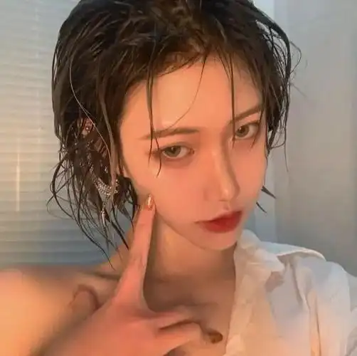 图片头像痞子女 女生头像图片大全 -【爱个性】