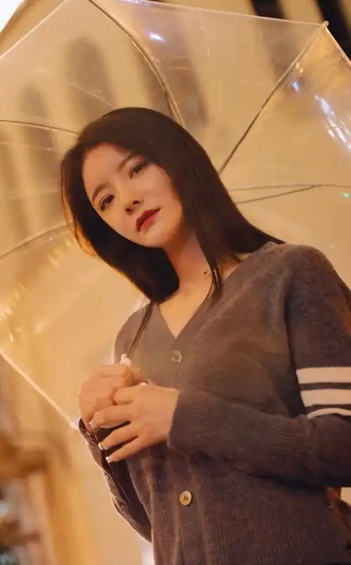 偶像美少女sing-边丽迷人写真美照_高清图集_新浪网