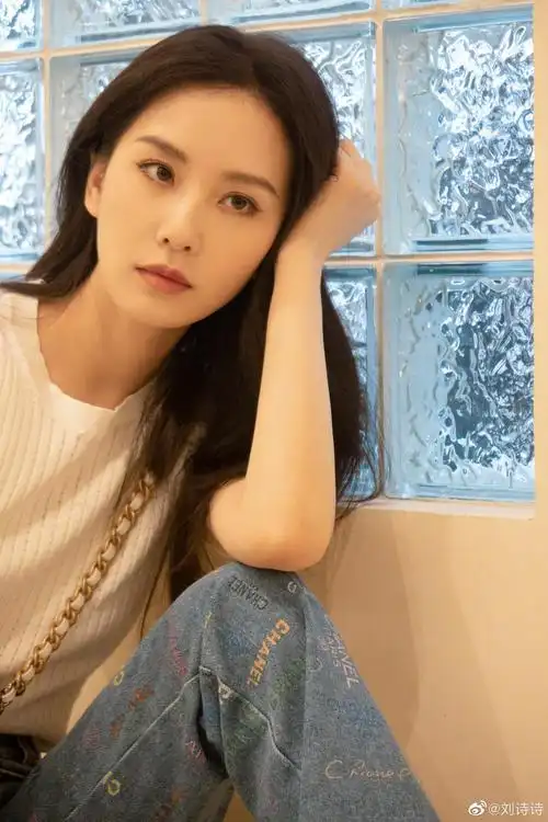刘诗诗|刘诗诗:何时再现古装女神的辉煌