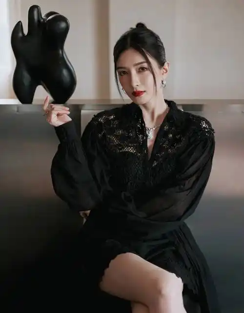 女神江疏影肤白貌美,演技出众,令人一见倾心_表演_观众_明星