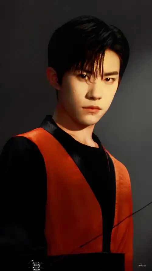 易烊千玺 七周年演唱会宣传海报造型 饭修