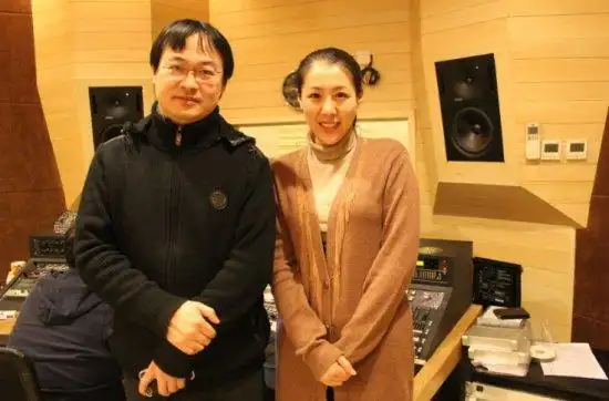 正值演艺界纷纷结束春节休假返工之际,著名80后青年歌唱家王喆,携手