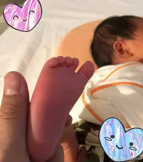 高龄生育明星:林依晨宝宝满月备孕7年39岁才成功生下女儿