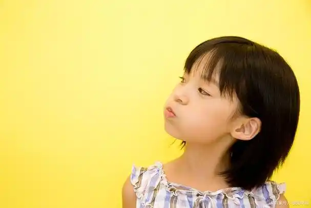 小学生发型女短发怎么做