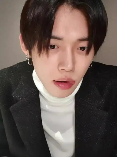 满满的崔然竣为什么能这么可爱