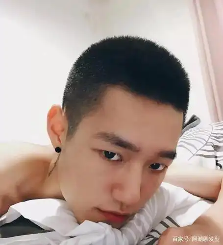 2020夏季男生发型盘点,最值得剪的20款男生发型参考!