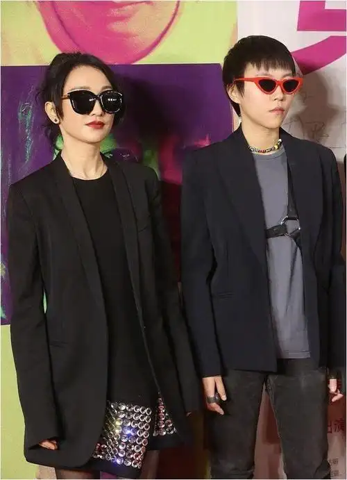 窦靖童情定导演界新星,李孟桥幸福回应恋情