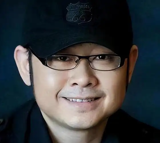 刀郎不再隐瞒,公开承认了与云朵之间的真实关系,其实我们都错了