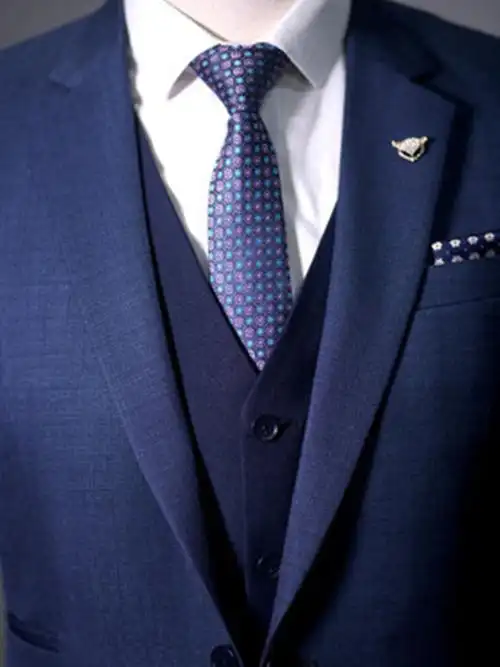 全国busen新郎西服西装定制-busen 英伦风深蓝色暗格西服套装-中国婚