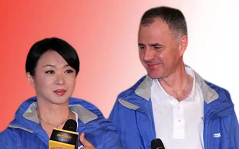 事出反常必有妖!金星与丈夫汉斯离婚仅用5分钟,为啥转身就进了派出所?