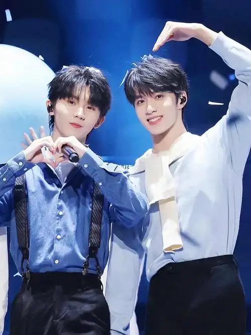 晚风_刘耀文_马嘉祺_娱乐_明星娱乐资讯