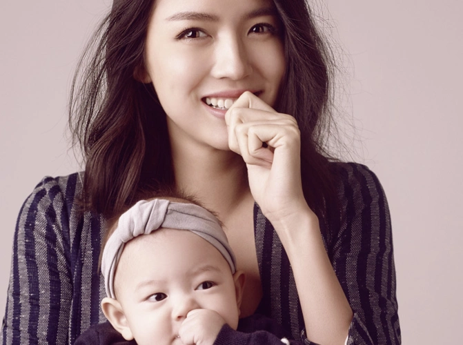 张梓琳十年前当奥运火炬手旧照流出,要知道连张梓琳自己都没见过