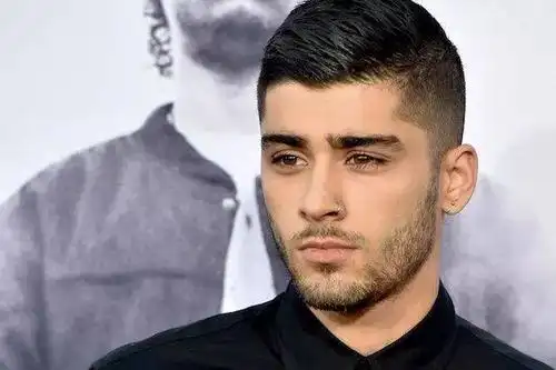 英国潮男泽恩马利克从短到长的七款发型变化建议