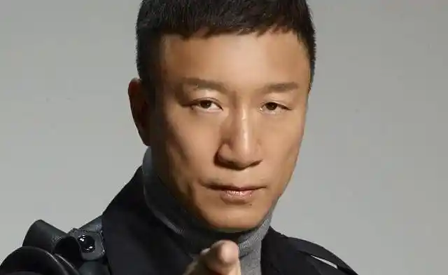 原创聊聊关注近期猛涨的十强70后男明星你最爱谁于和伟徐洪浩黄磊