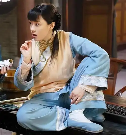 事实证明42岁孙俪如今的处境证实了张艺谋当年所讲的话没错