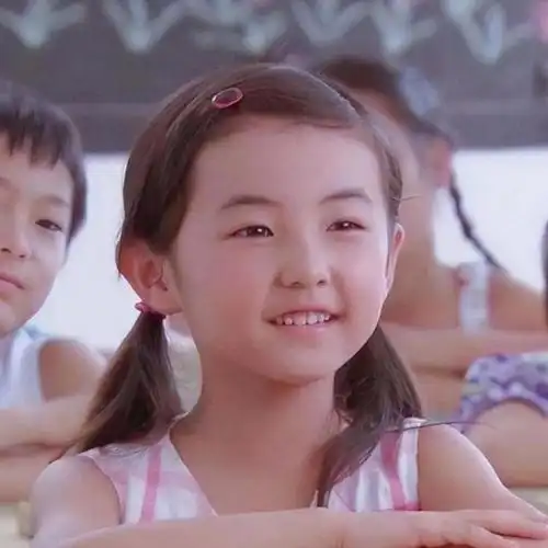 张子枫的多彩童年