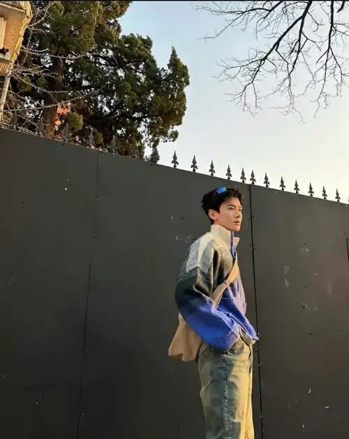 发发奇代言人白敬亭##雪花秀全球品牌代言人白敬亭