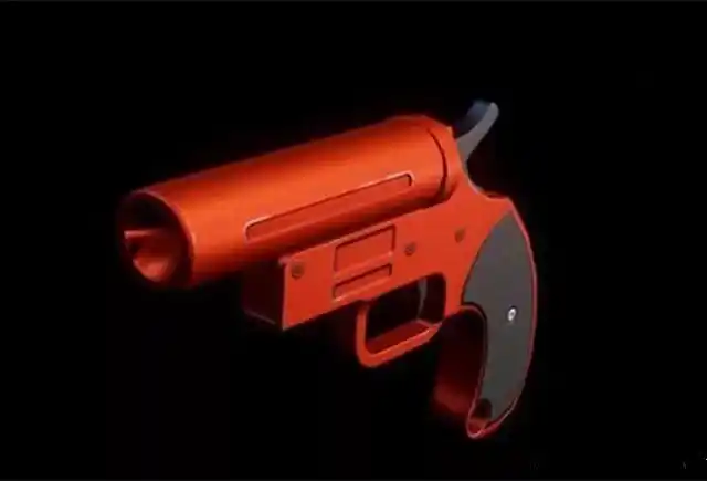 绝地求生:召唤空投之术,你想当一时的欧皇,还是一世的快递员?_信号枪