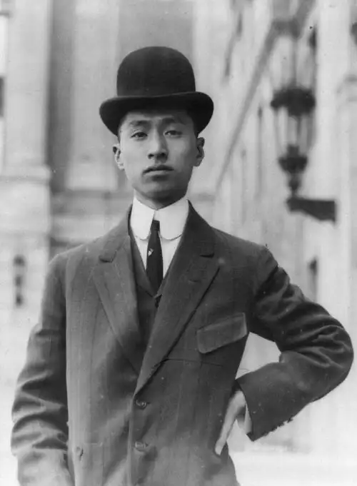 尽管这篇文章十分精彩,但当时美国代表已经离席,等于说是放空炮.