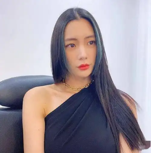 微信头像克拉拉