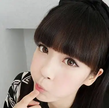 肉肉脸留什么发型最瘦脸 齐刘海长发清新修颜