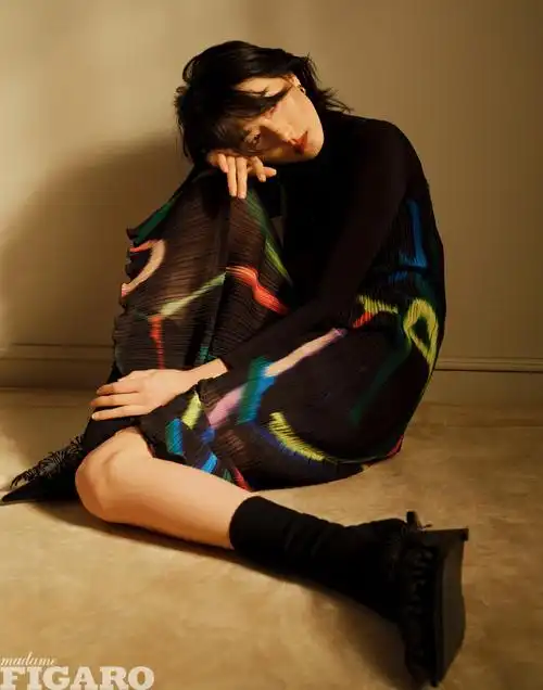 万茜madamefigaro五月刊封面##figaro封面故事