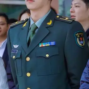 黄景瑜 军装 警察