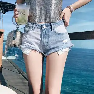 短款牛仔热裤