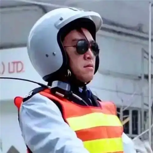 周星驰一左一右情侣头像图片