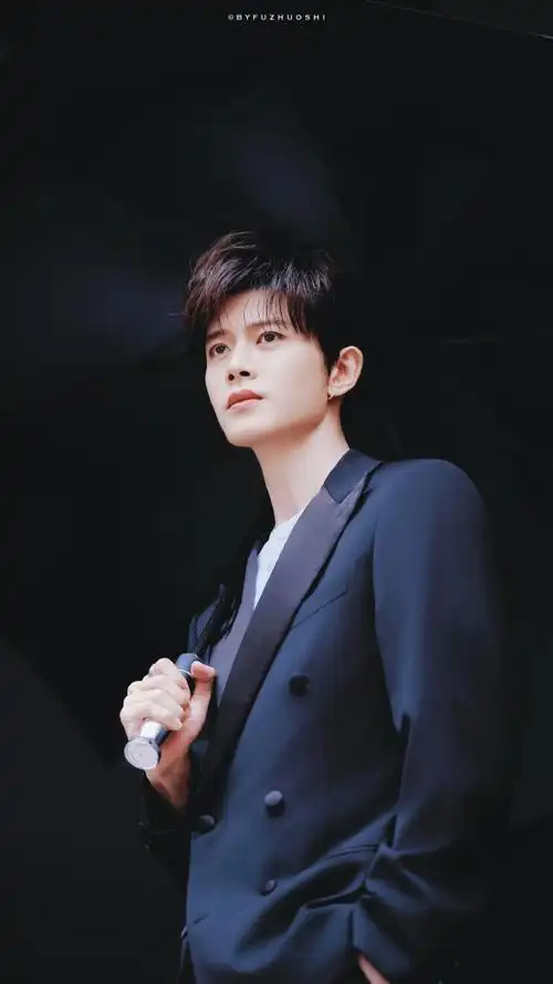 任嘉伦##任苒时光##任嘉伦流水迢迢##任嘉伦卫昭##任嘉伦萧无