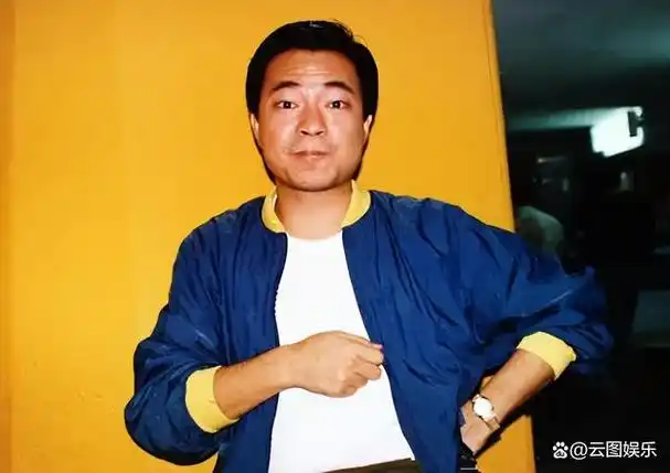 65岁廖伟雄定居国外,现身农场救有病榴莲树,曾称想投资当地农业