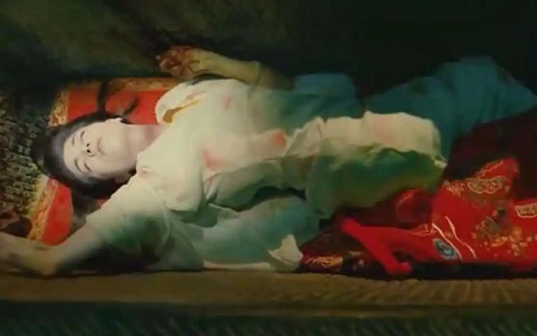 学者:不是自缢,死法太惨