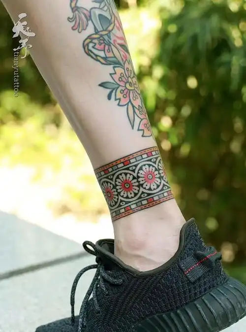 分享收藏西安天予刺青写实纹身作品西安天予刺青纹身遮盖作品西安天予