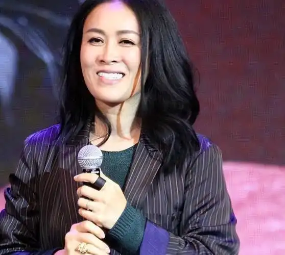 事实证明56岁的那英已经活成了一个笑话刀郎的报仇不晚