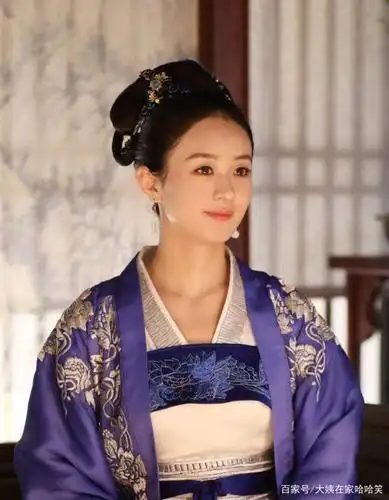 赵丽颖演女一电视剧播放量累计达1812亿次排名第一!实力成顶流!