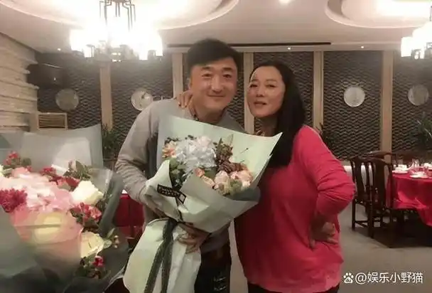 回顾著名演员心梗离世,女儿仅7月大,妻子的做法令人动容