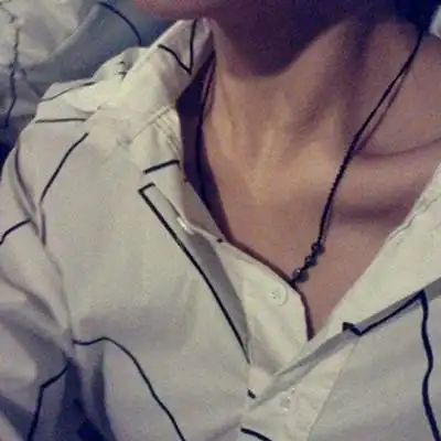 【图】男生有锁骨好看吗 14招教你练出完美锁骨