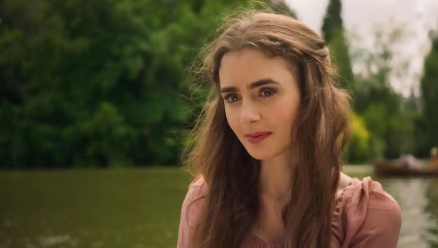 collins)英国影视演员,在电视剧版悲惨世界中饰演芳汀