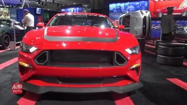 试驾全新福特野马gtr,感觉新款比老款更加帅气了