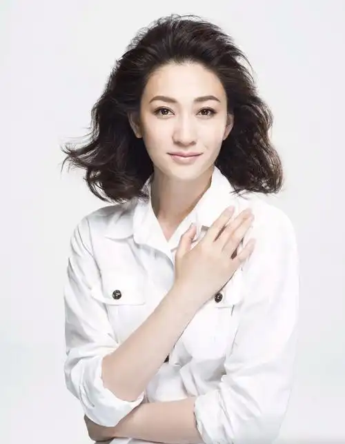 李小冉个人资料(女神李小冉的坎坷情路) - 百科全说