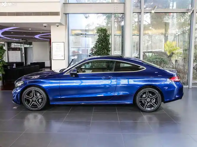 【2020款奔驰c级coupec 260 轿跑车_整体外观_3/113张图片】_汽车图片