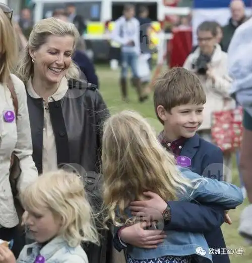 他是英女王最小的孙子,也是王室最低调的一员