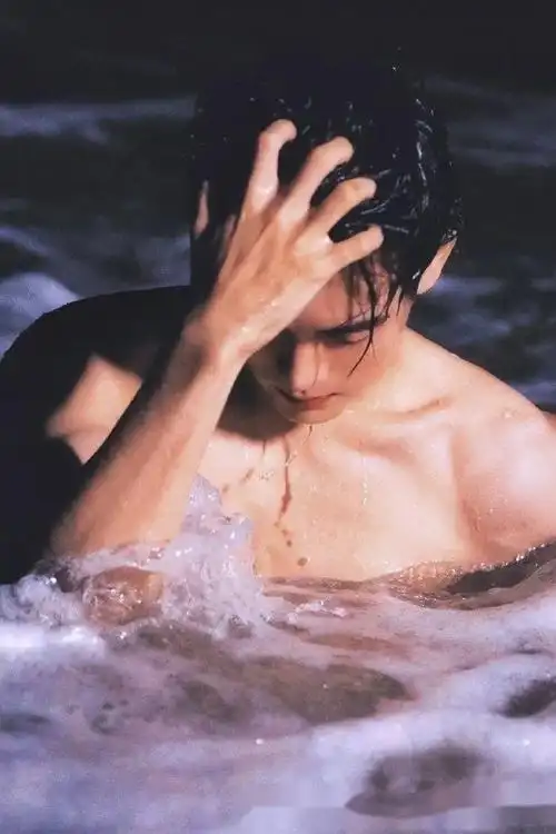 网评「身材最好」的陆剧95生top8:曾舜晞