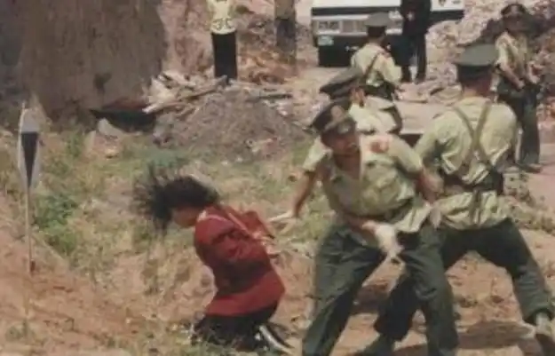 美女囚犯毕丽梅,被执行枪决后死而复生,最后结局如何