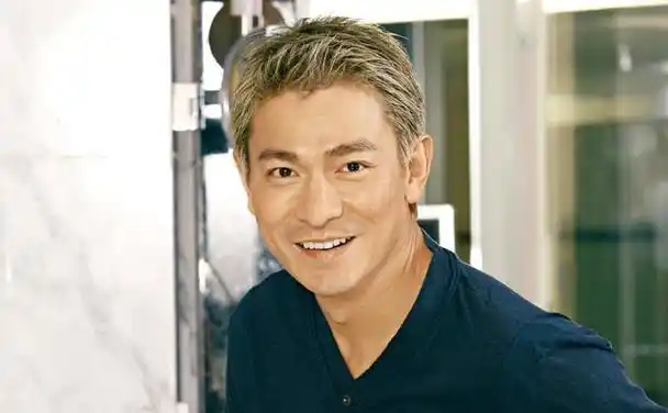 天王刘德华摊上大事了?被指抄袭,原告霸气索赔9999万!