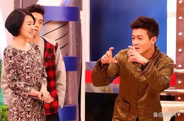 《大湾仔的夜》陈小春"不喜欢"吴卓羲,与节目无关,或早就看穿