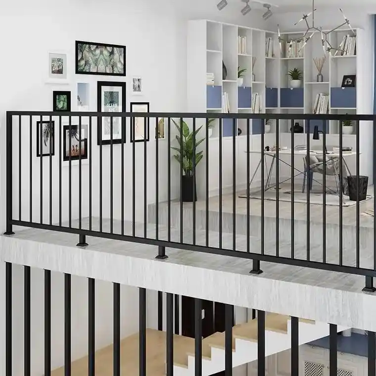别墅复式楼梯扶手护栏简约现代铁艺围栏栏杆家用阳台轻奢侧装飘窗