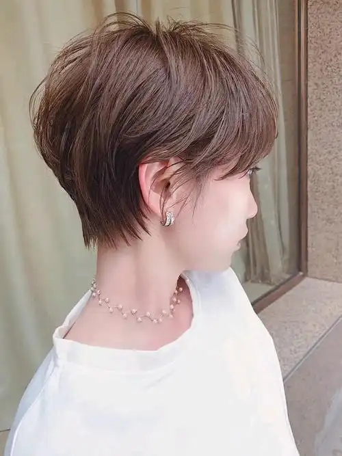 2021女发别再乱剪了看看这4种发型洋气时尚心里美滋滋